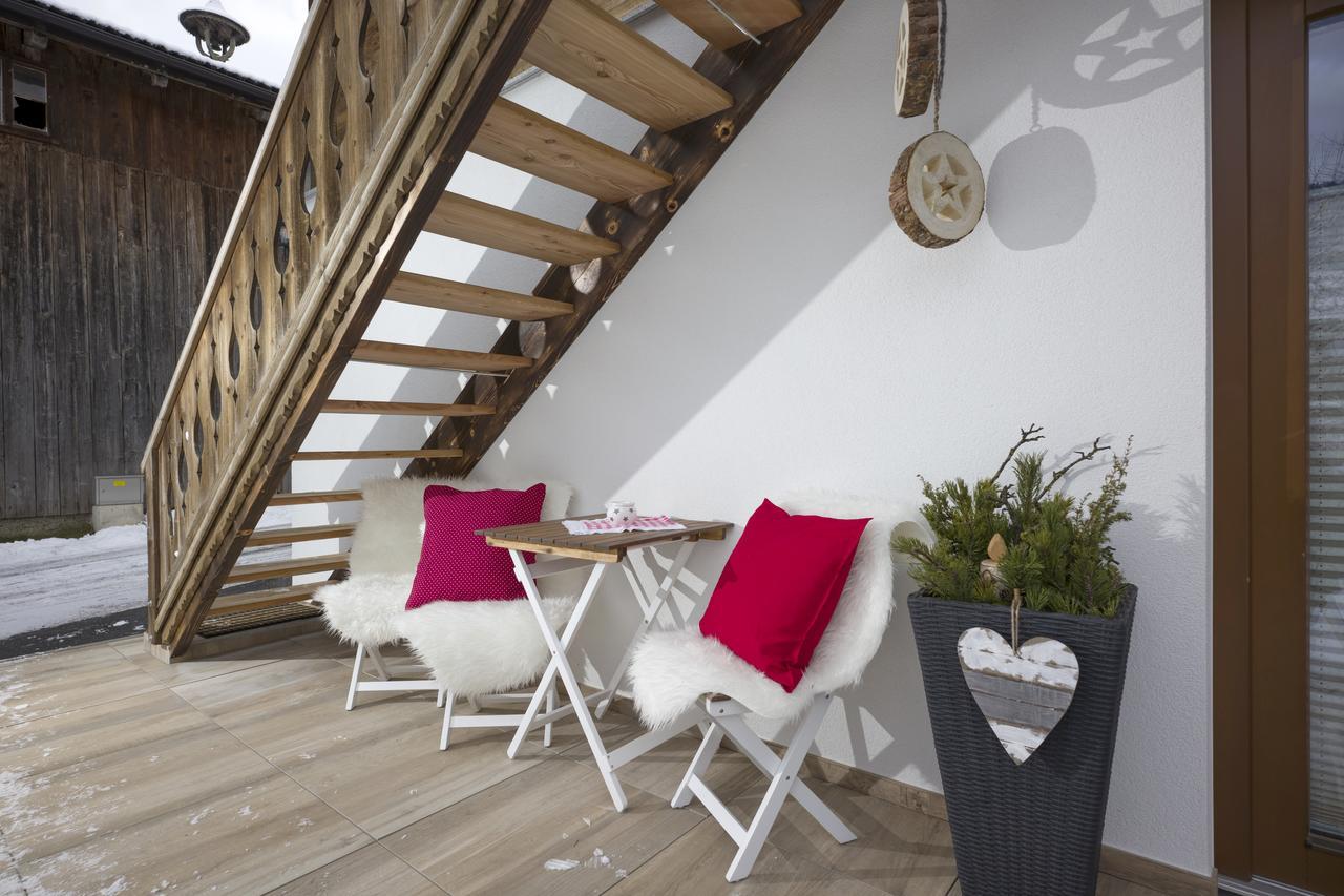 Hof Neuhaus Apartment Mayrhofen Exterior foto